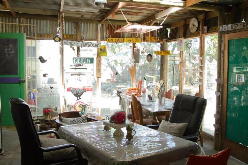 Suzie'S Coffee Shop Accommodation Bellville Exterior foto